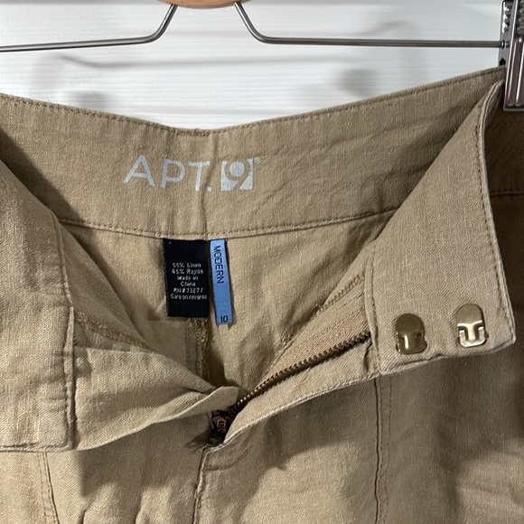 Apt 9 lightweight linen/rayon sz 10 khaki shorts w hidden button back pockets. - Picture 3 of 5